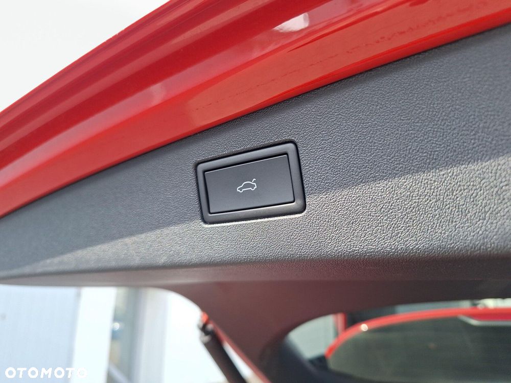 Volkswagen Tiguan - 14