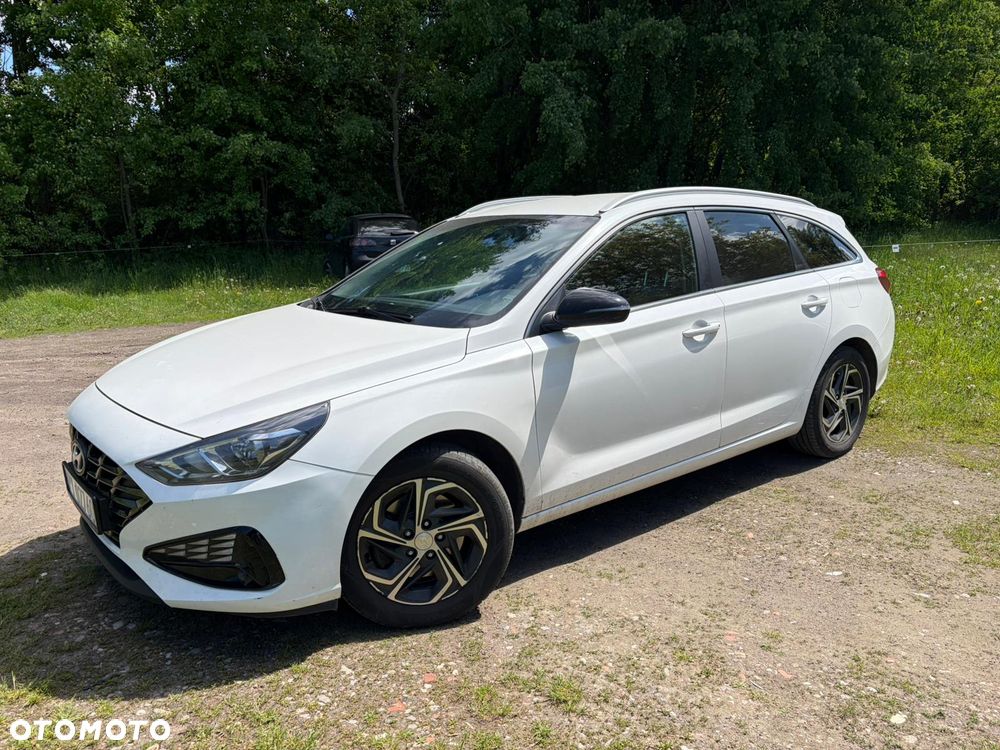 Hyundai i30 1.5 DPI Smart - 1
