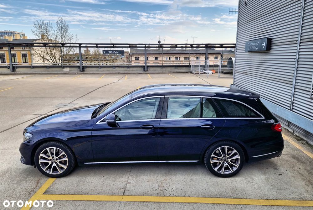 Mercedes-Benz Klasa E 450 4Matic 9G-TRONIC Exclusive - 14