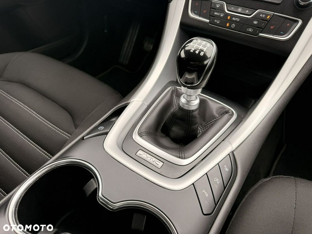 Ford Mondeo 2.0 EcoBlue Trend - 16