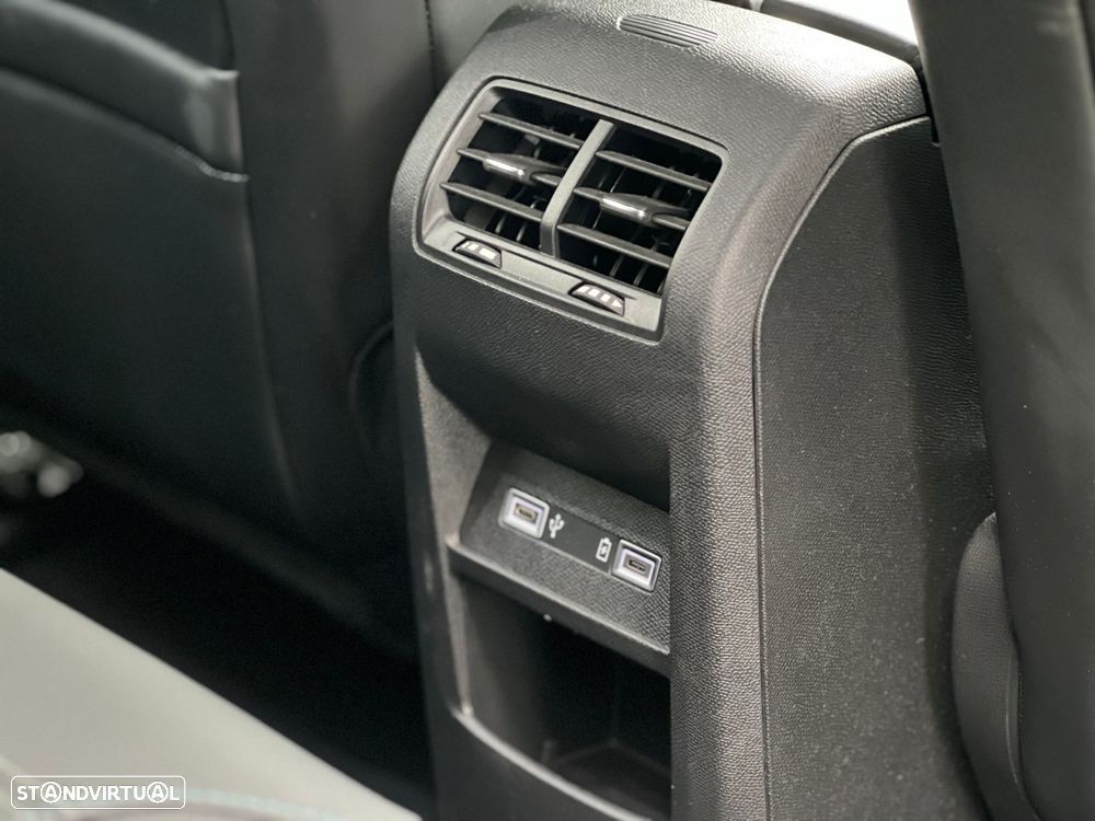 Peugeot 308 1.2 PureTech Allure Full LED EAT8 - 12