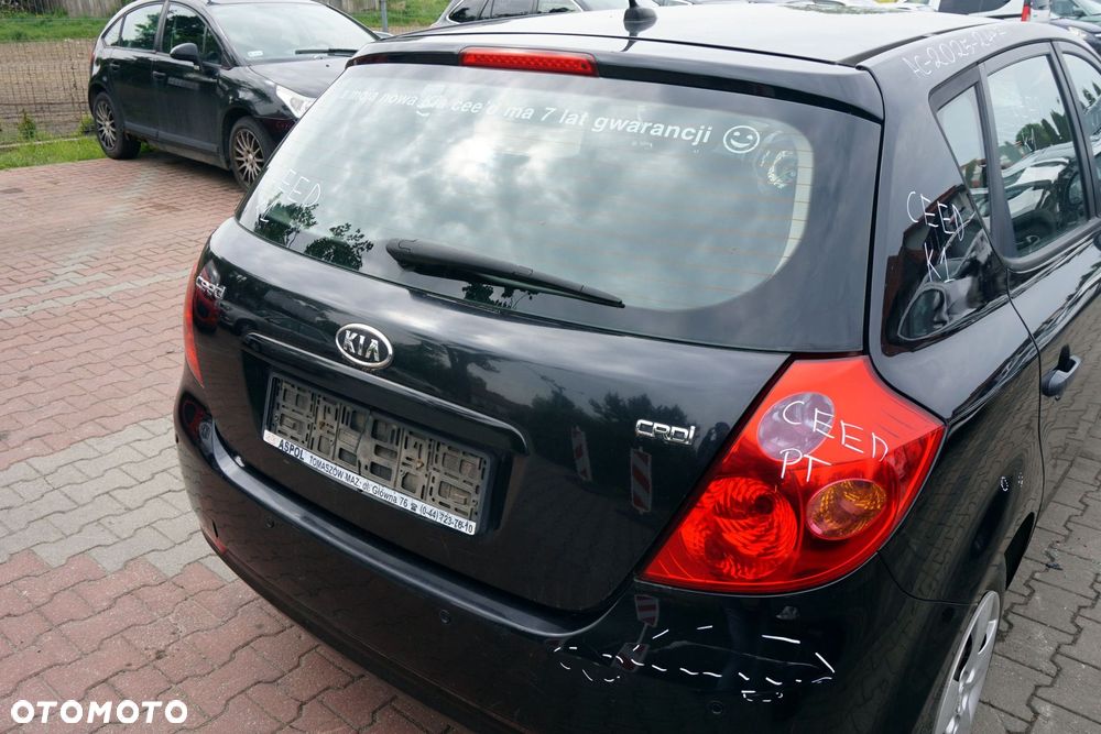 KLAPA BAGAŻNIKA TYLNA CEED I 5D HB 1K  CZARNY KIA 2006-2009 - 2