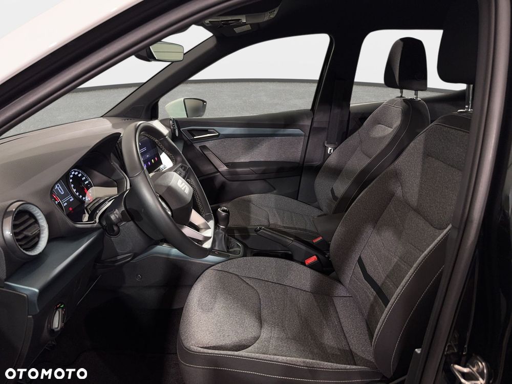 Seat Arona - 13