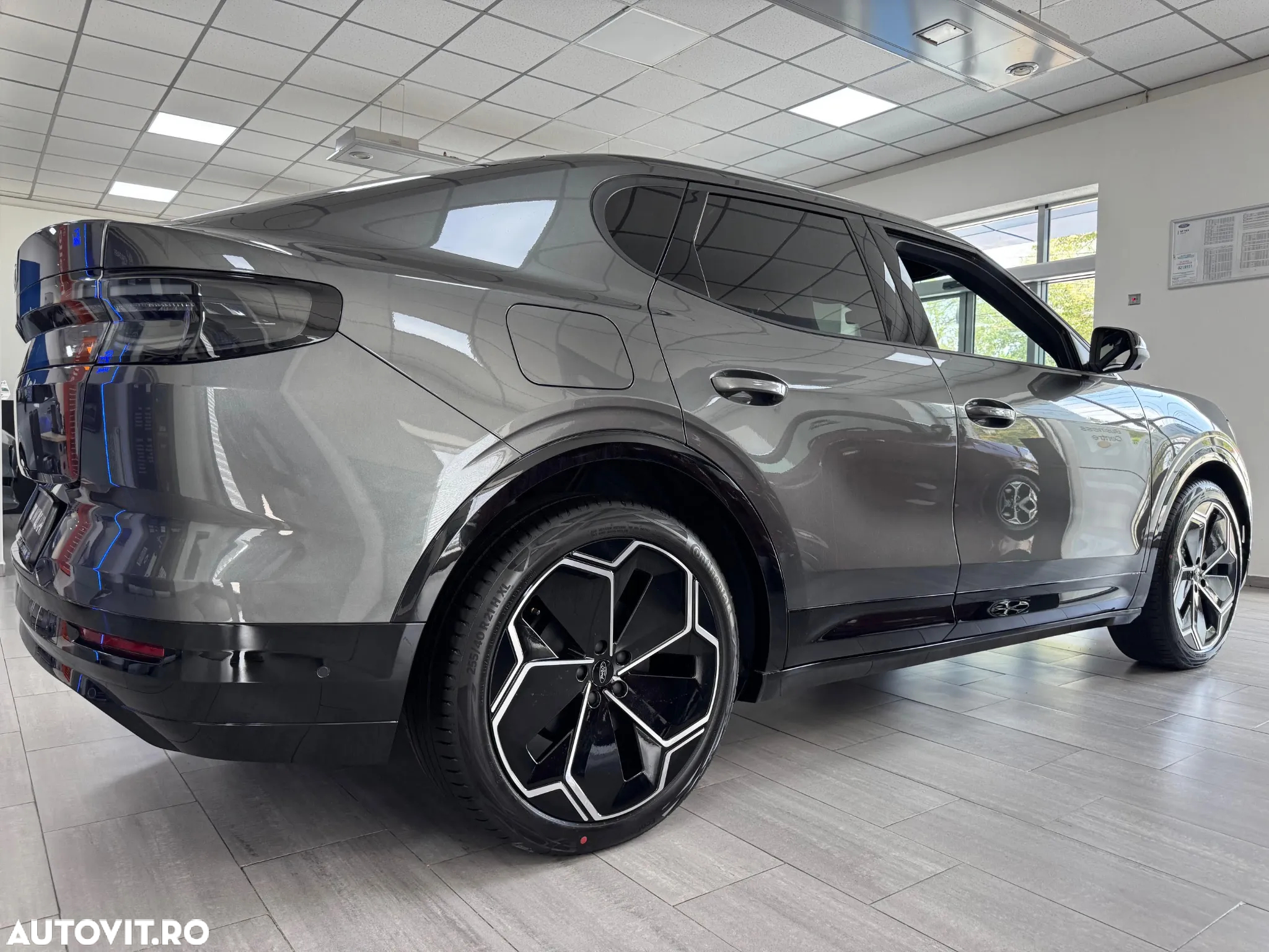 Ford Capri 79 kWh 340 CP AWD Premium - 2