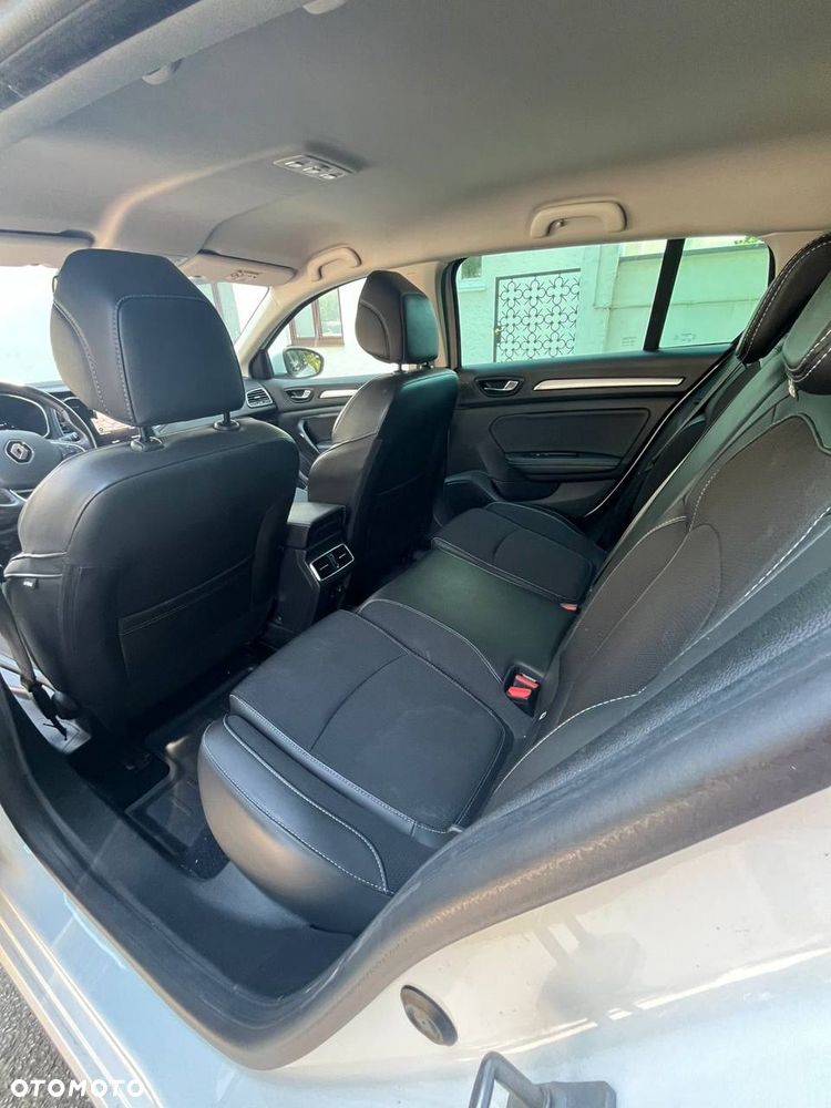 Renault Megane 1.3 TCe FAP Techno EDC - 10