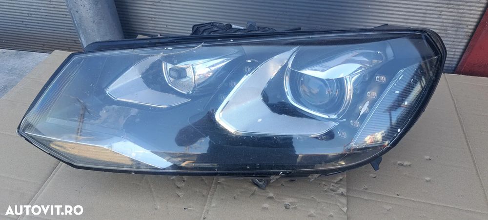 Far stanga bixenon Volkswagen Touareg 7p nonfacelift - 1