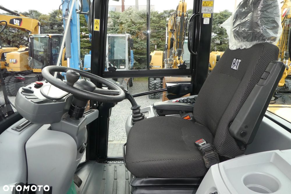 Caterpillar 914M ŁYZKA WIDŁY - 24