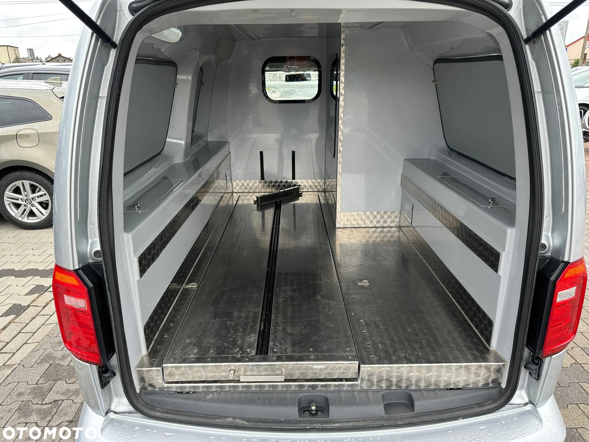 Volkswagen CADDY - 6