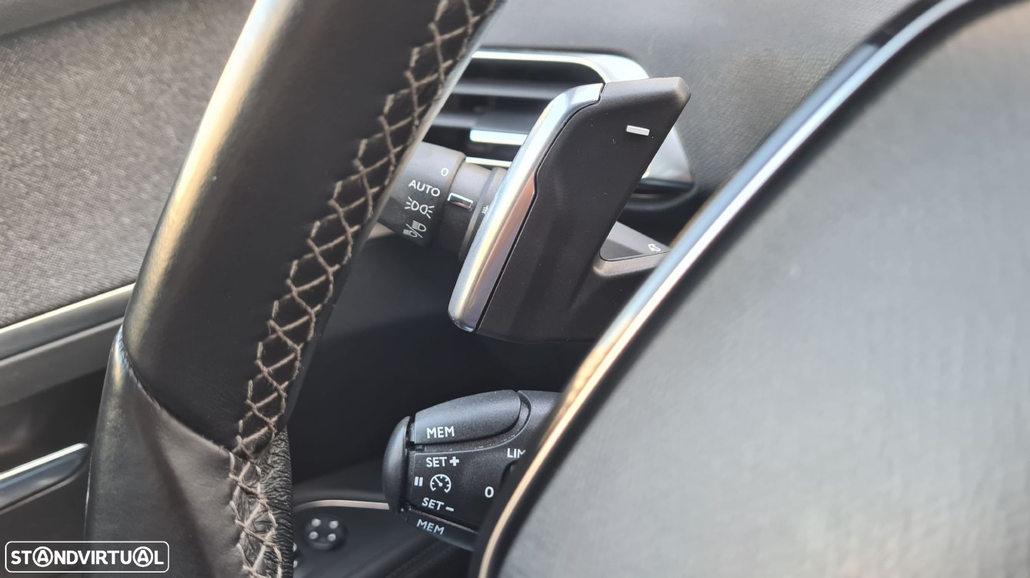 Peugeot 5008 1.5 BlueHDi Allure EAT8 - 13