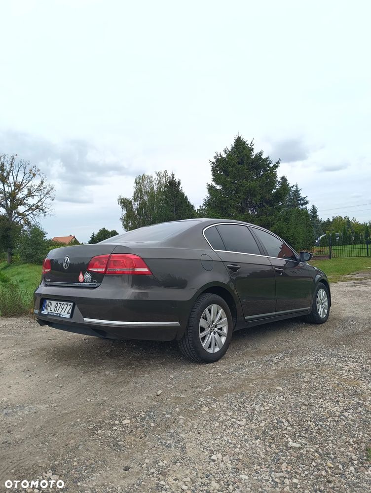 Volkswagen Passat 1.6 TDI Trendline - 7