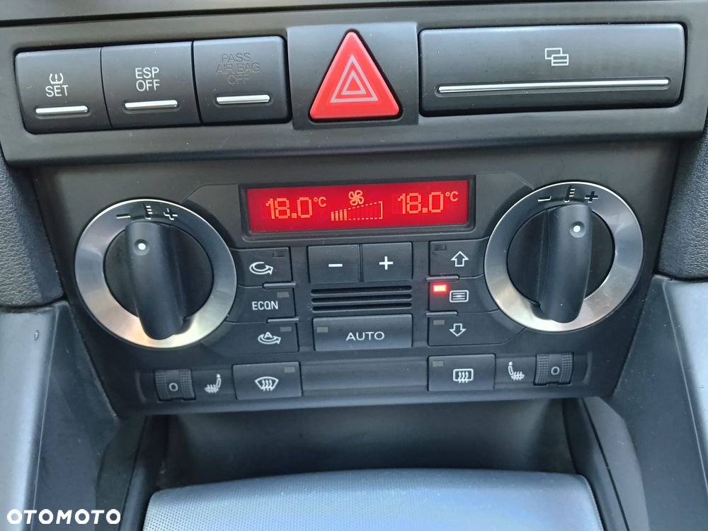 Audi A3 Sportback 2.0 TFSI Attraction - 16