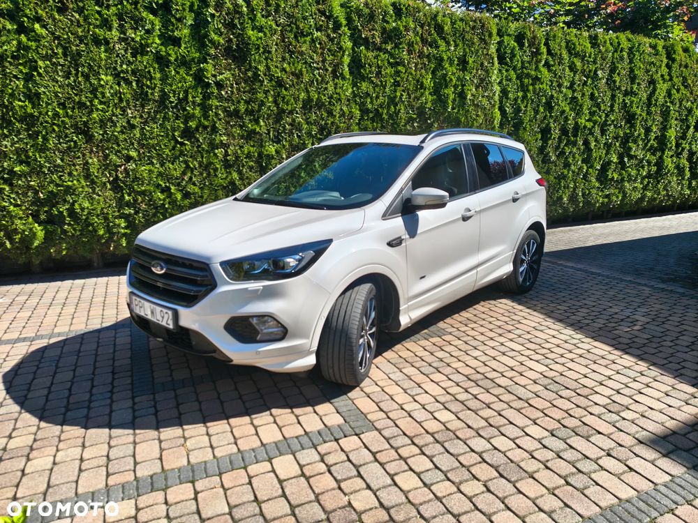 Ford Kuga 2.0 TDCi AWD ST-Line - 4