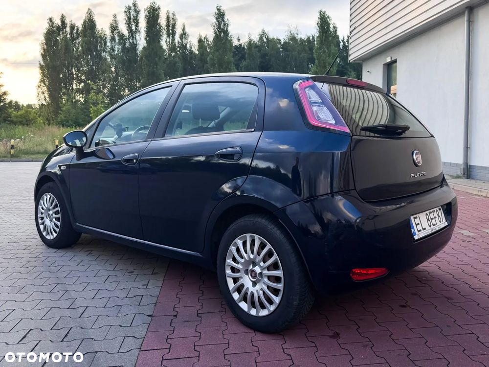 Fiat Punto 1.4 Easy S&S - 3