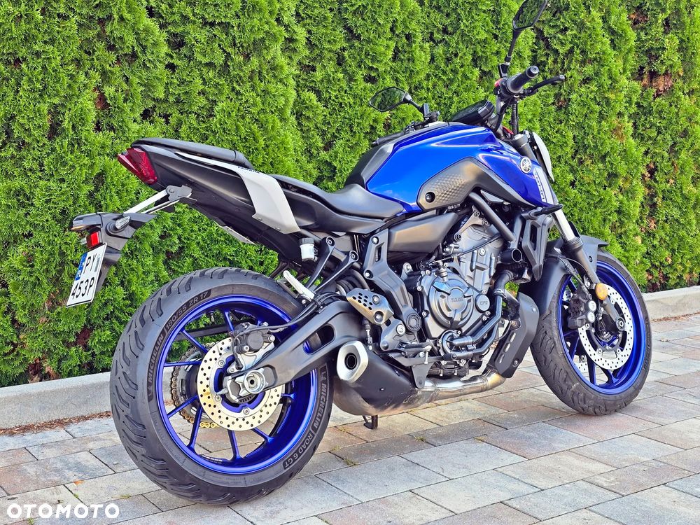 Yamaha MT - 7