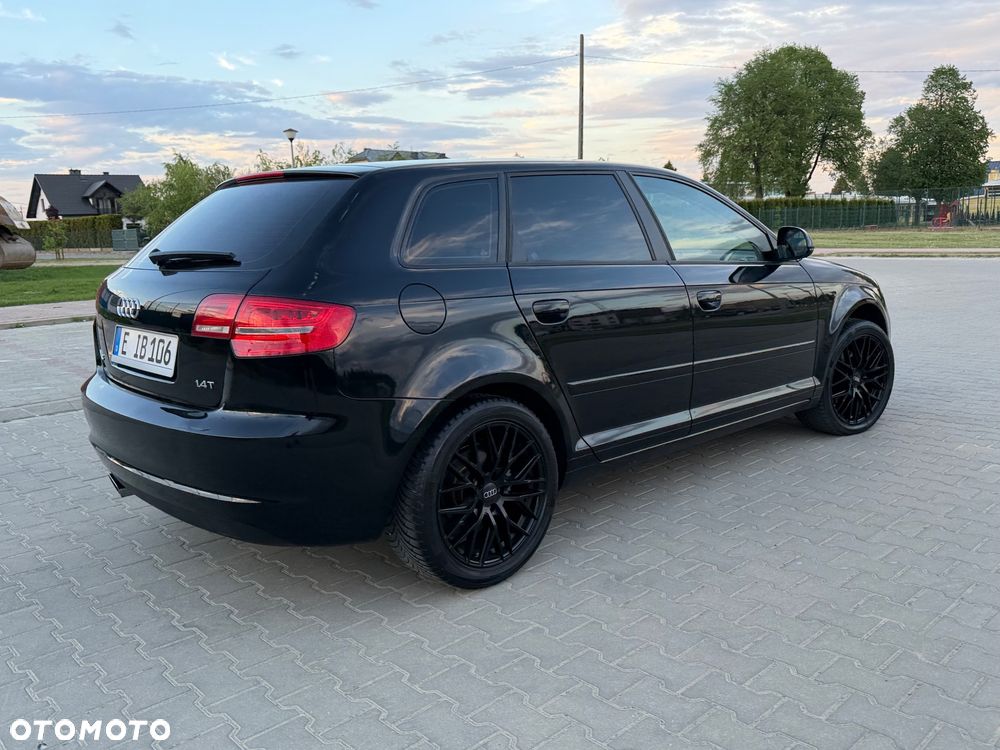 Audi A3 Sportback 1.4 TFSI Ambiente - 12