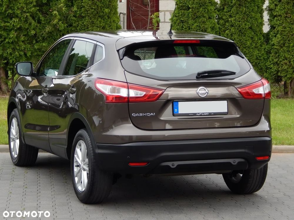 Nissan Qashqai 1.2 DIG-T N-Vision - 4
