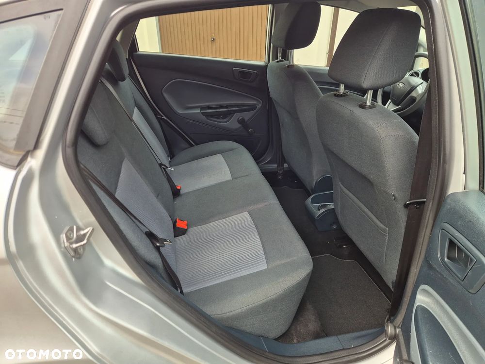 Ford Fiesta 1.25 Champions Edition - 20