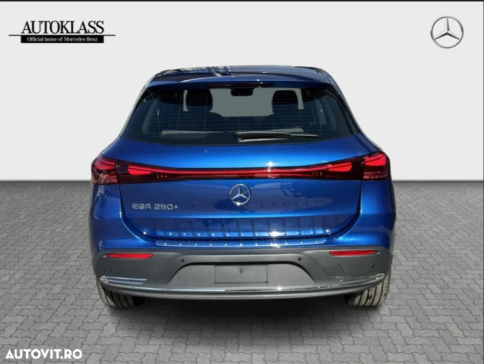 Mercedes-Benz EQA 250+ - 6