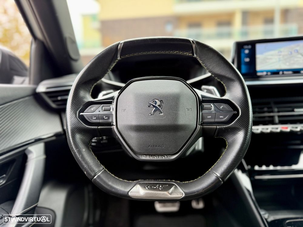 Peugeot 2008 PureTech 130 EAT8 GT - 10