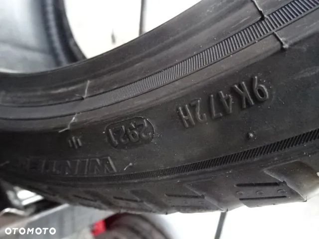 235/35/R20 92W Pirelli Winter Sotto Zero 3 - 12