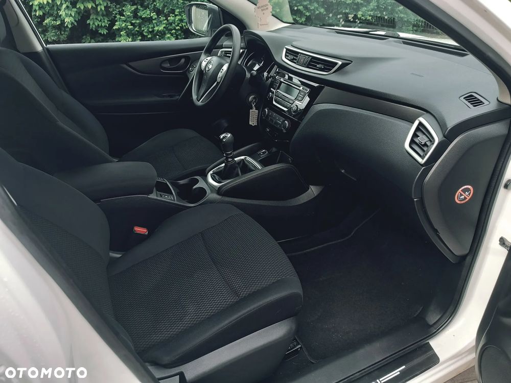 Nissan Qashqai 1.2 DIG-T N-Connecta - 14