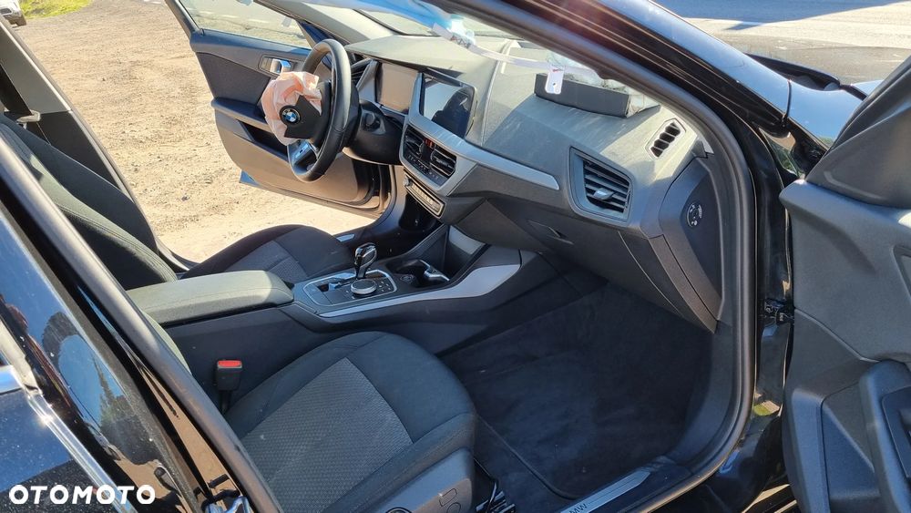 BMW Seria 1 - 25
