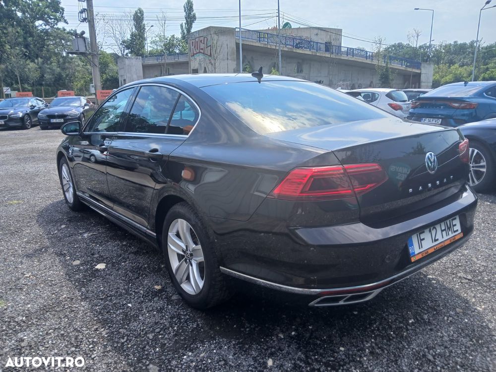Volkswagen Passat 2.0 TDI DSG R Executive - 5