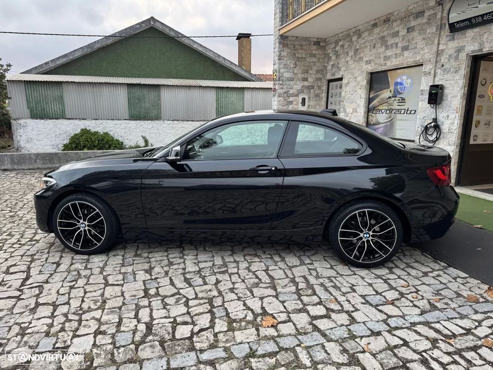 BMW 218 d Coupe Advantage - 4
