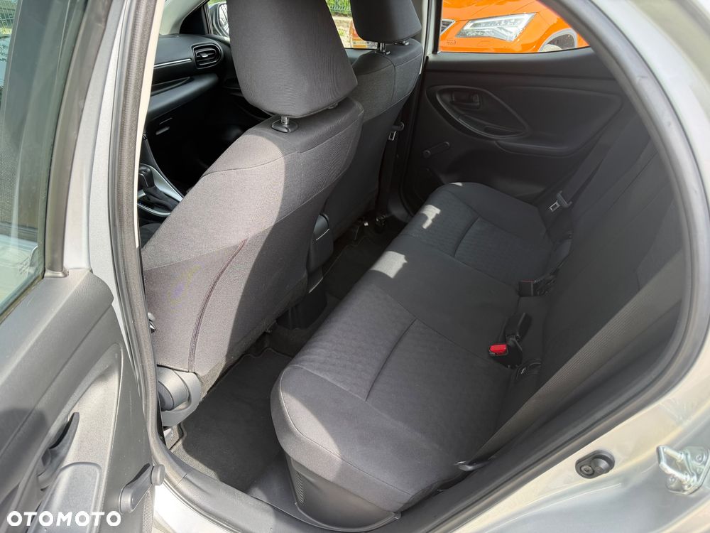 Toyota Yaris Hybrid 1.5 Comfort - 12