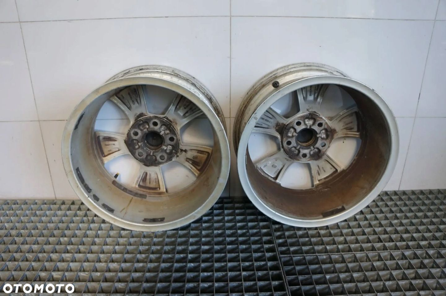 FELGA FELGI ALUMINIOWE ALUFELGI R16 5X112 SKODA OCTAVIA III 6,5 ET46 - 12