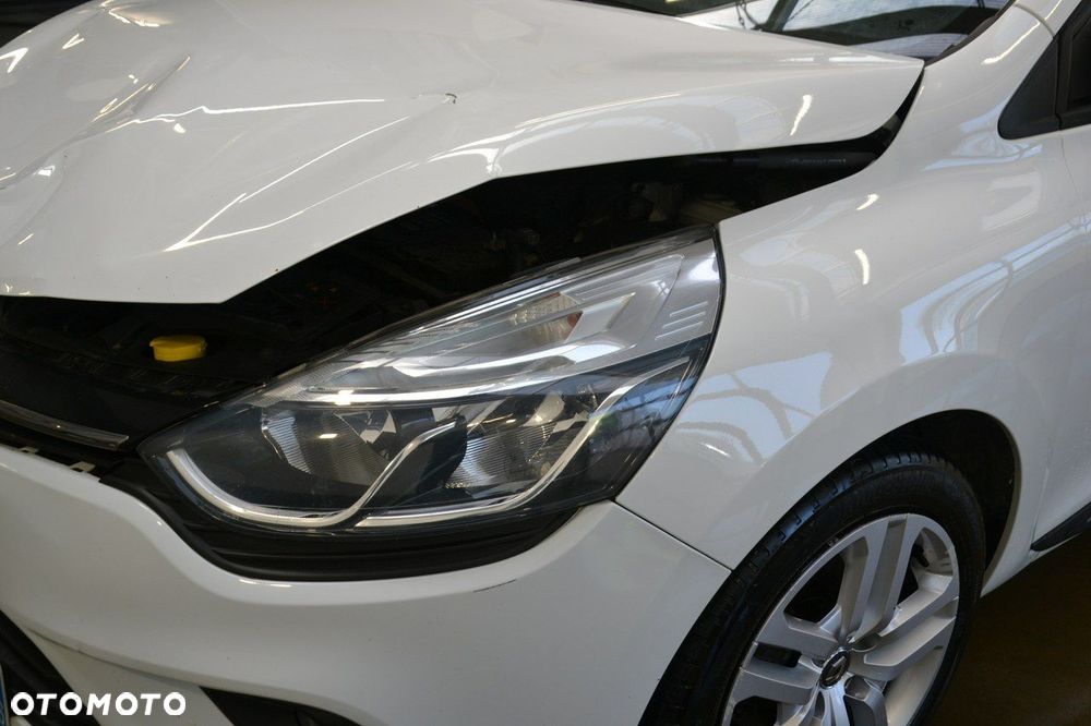 Renault Clio - 14