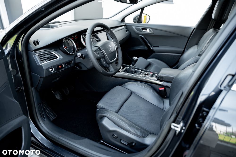 Peugeot 508 HDi FAP 140 Allure - 16