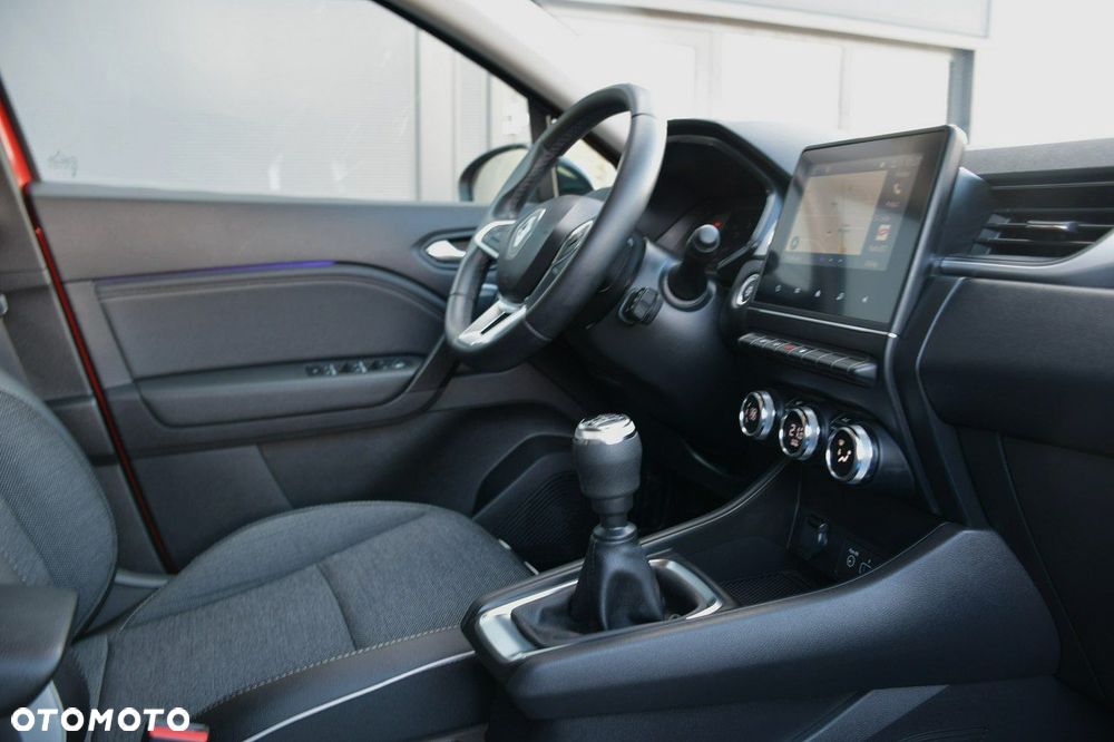 Renault Captur TCe Mild Hybrid 140 GPF TECHNO - 22