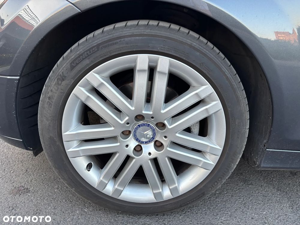 Mercedes-Benz Klasa C 200 T CGI Automatik BlueEFFICIENCY Avantgarde - 29