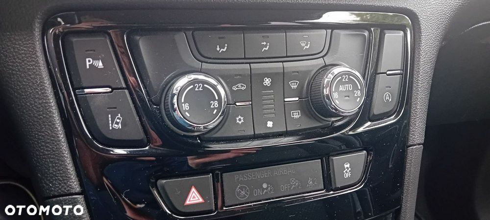 Opel Mokka X 1.4 T Elite S&S - 19