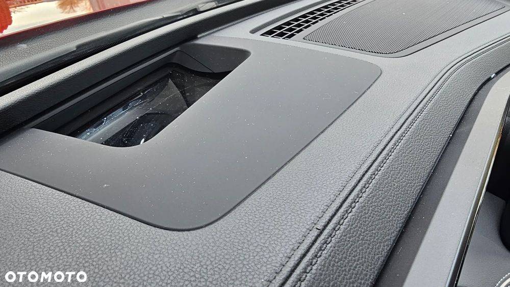 Volkswagen Passat - 33