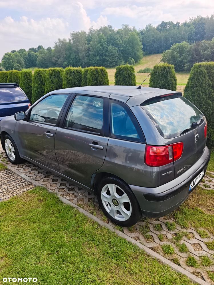 Seat Ibiza 1.4i Select - 1