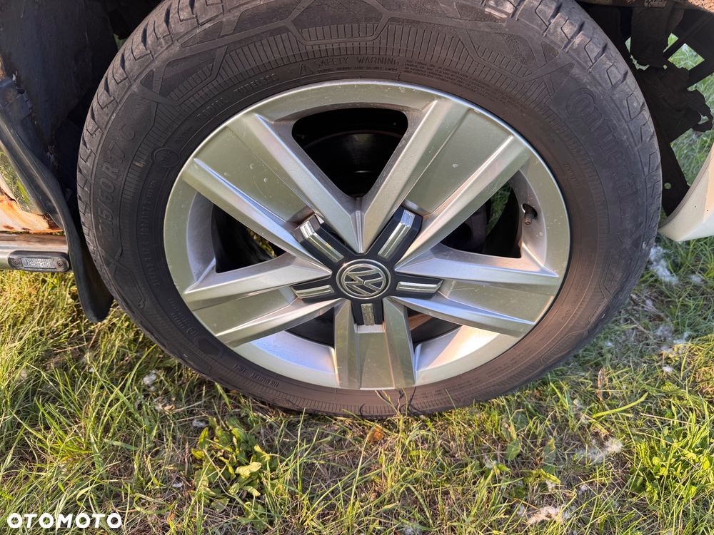 Volkswagen Caravelle Basis / CL - 22