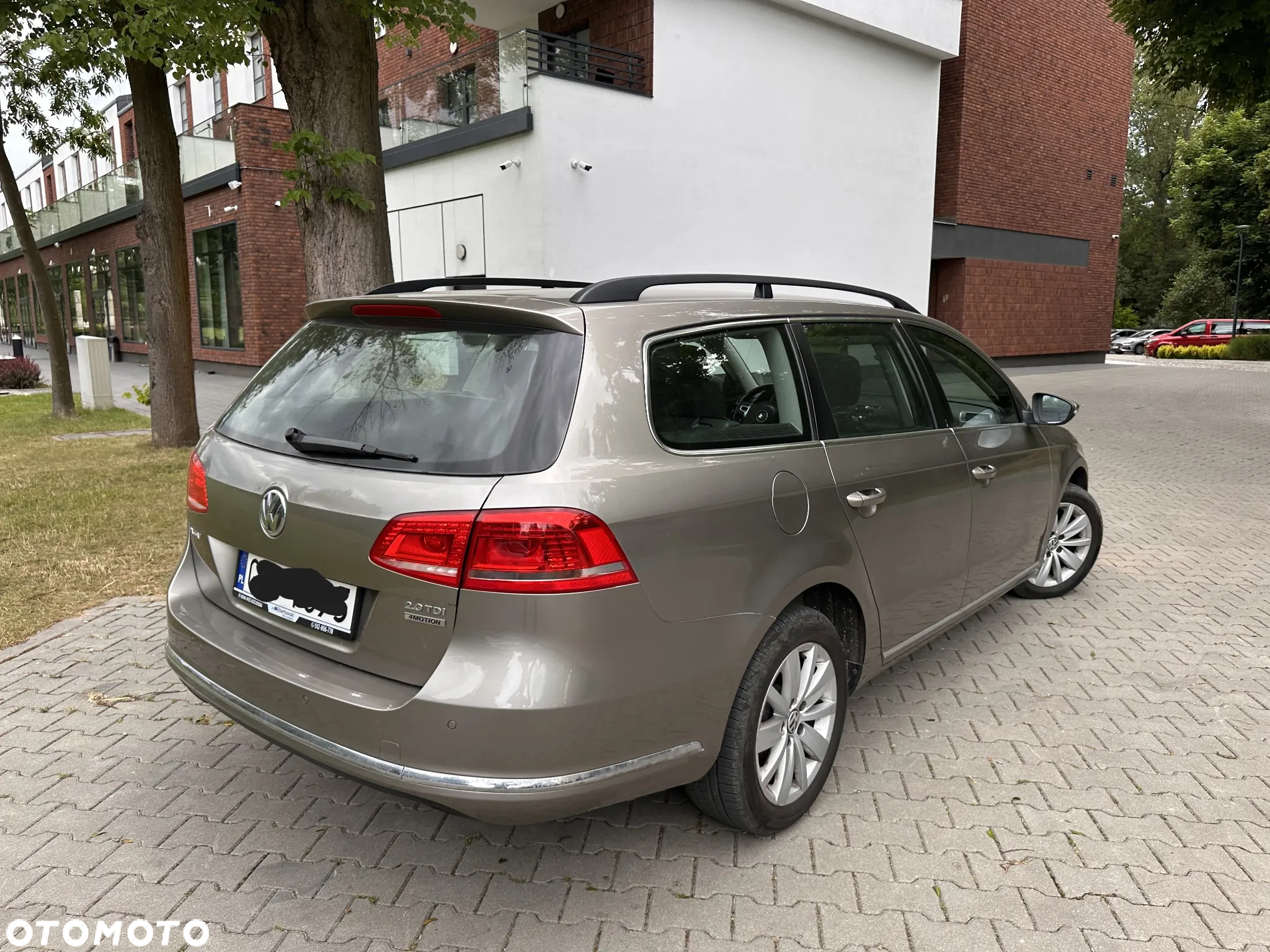 Volkswagen Passat 2.0 TDI 4Mot Highline - 4