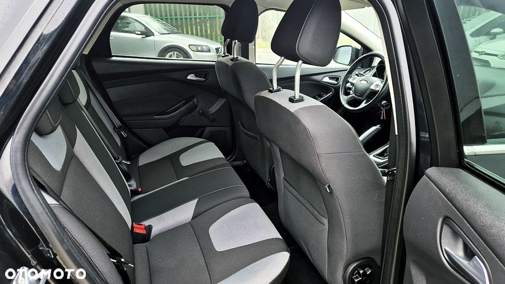 Ford Focus 1.6 EcoBoost Start-Stopp-System Titanium - 36