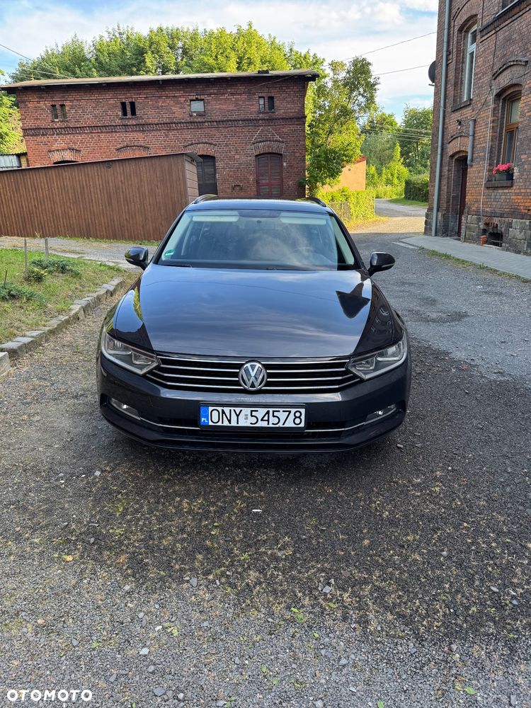 Volkswagen Passat 2.0 TDI BMT Comfortline - 13