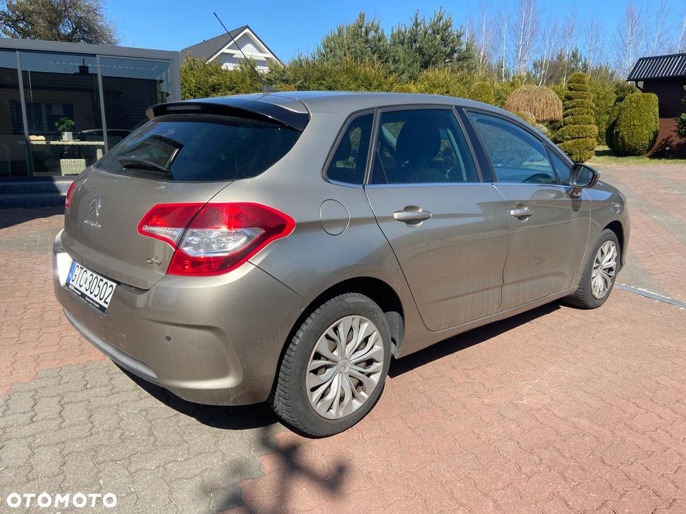 Citroën C4 1.6 VTi Exclusive - 3