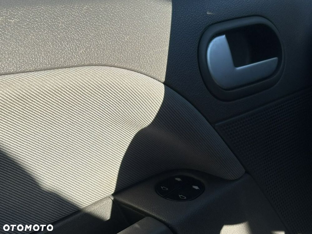 Ford Fiesta 1.4 Silver Magic - 18