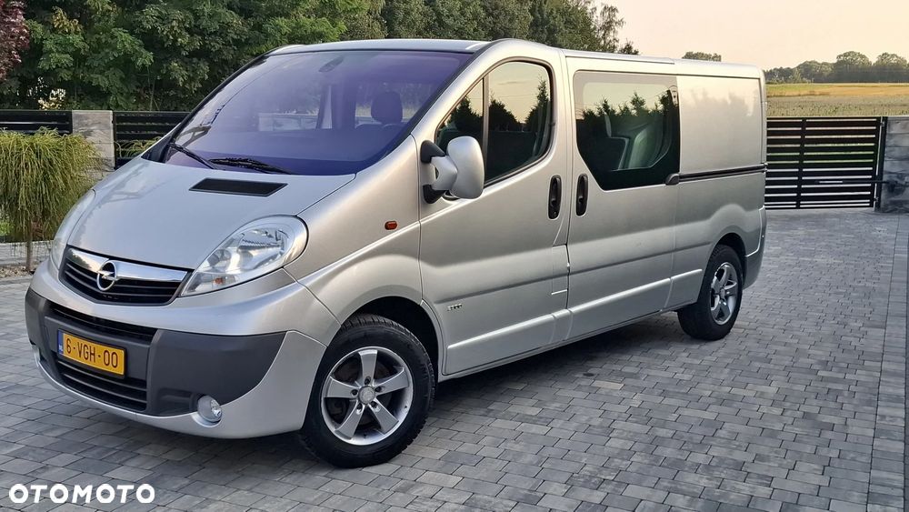 Opel VIVARO - 1