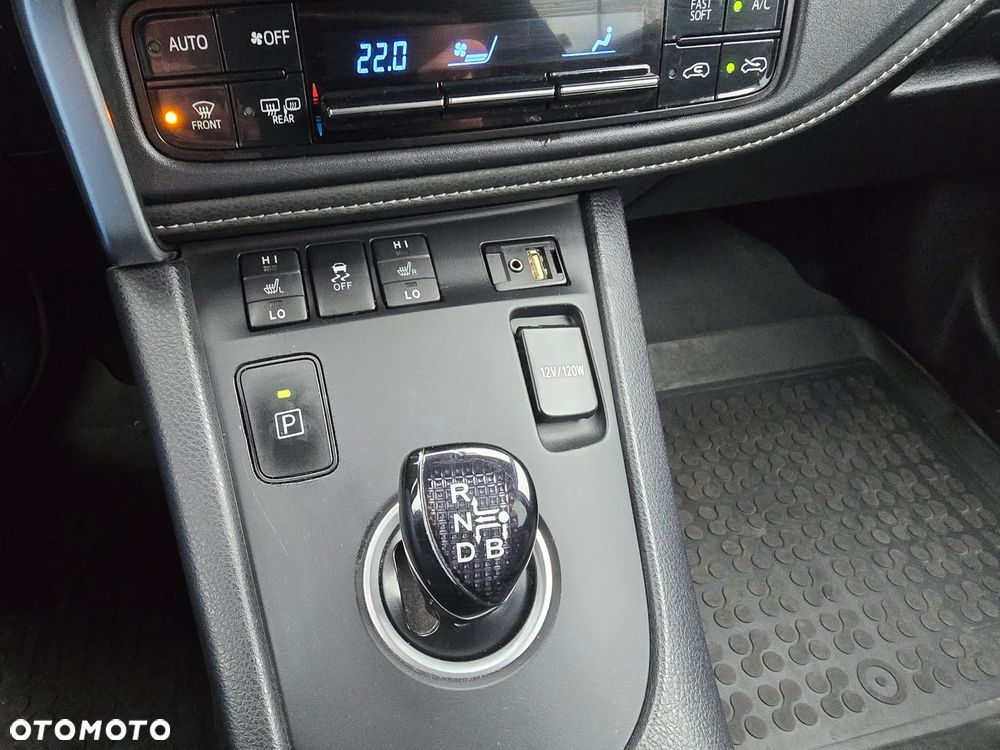 Toyota Auris Hybrid 135 Premium - 20