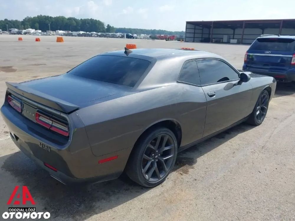 Dodge Challenger 3.6 SXT Plus - 3