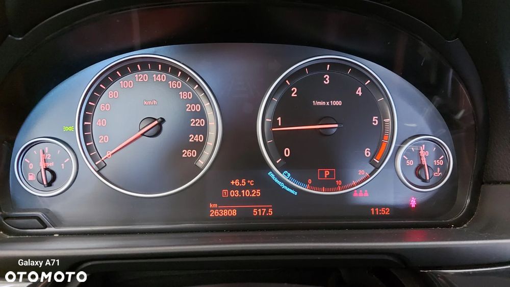 BMW Seria 5 520d Luxury Line - 15