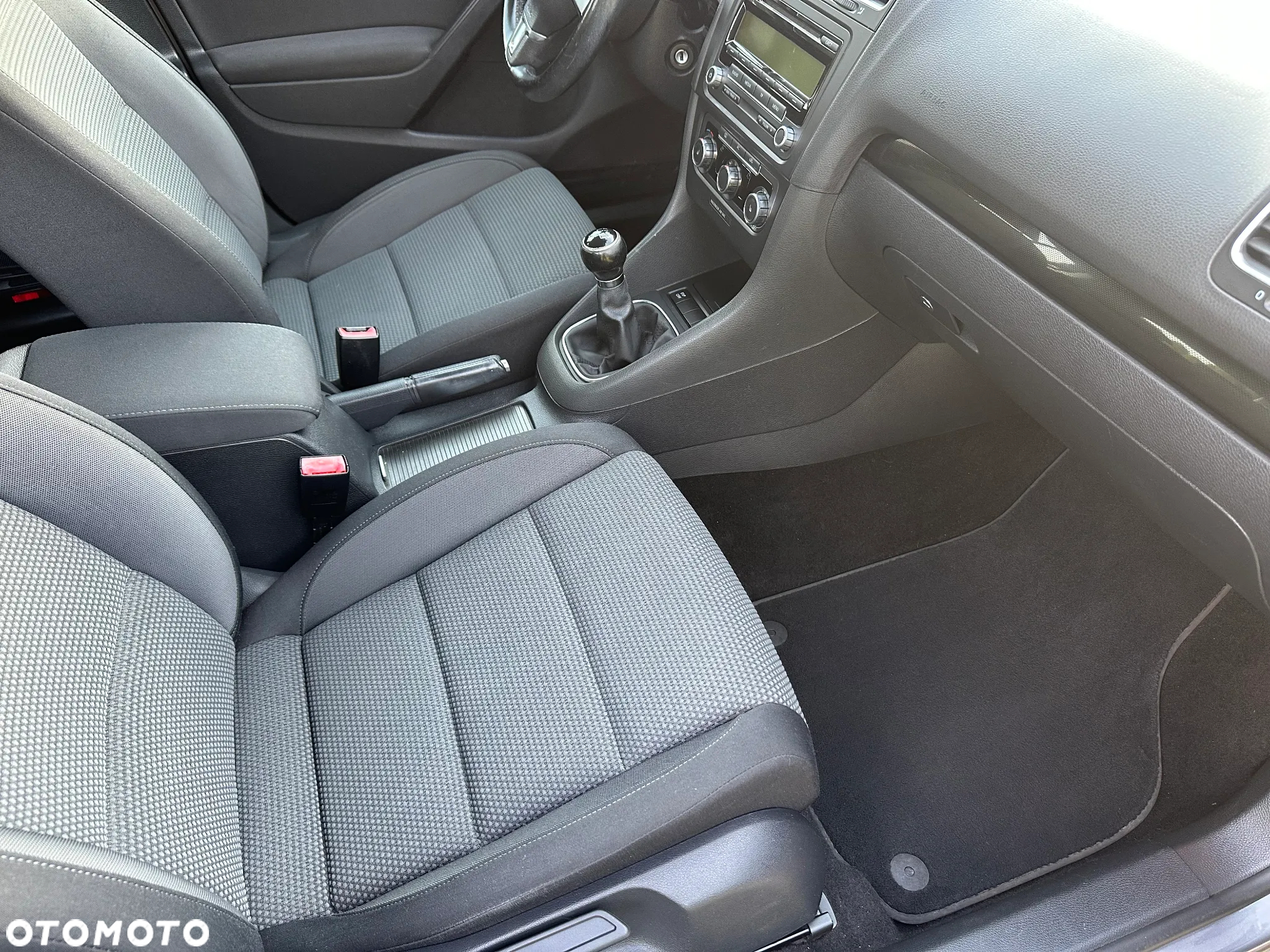 Volkswagen Golf 1.6 Trendline - 32