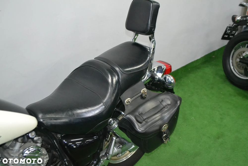 Yamaha XV - 12
