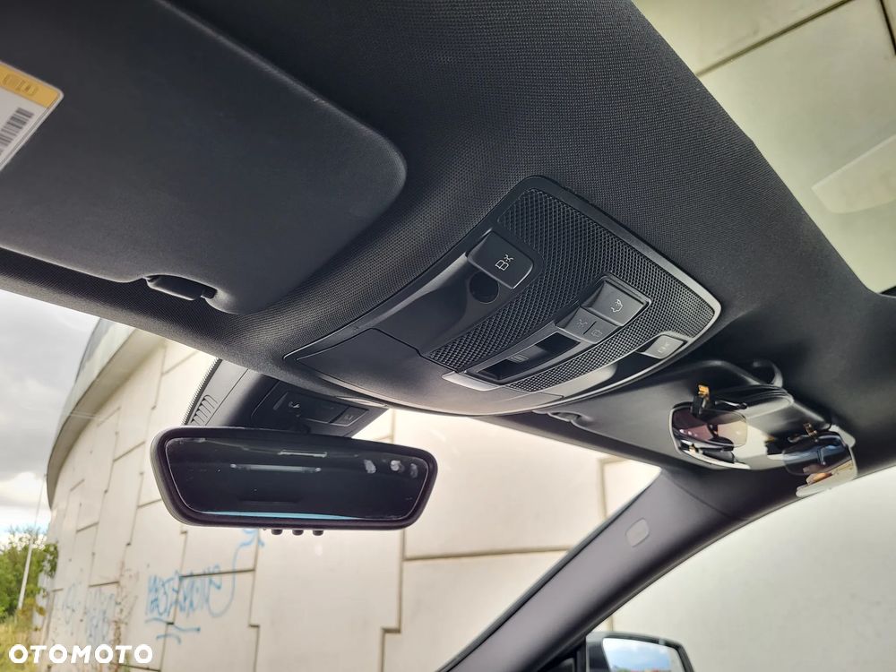 Mercedes-Benz CLA 250 4Matic 7G-DCT AMG Line - 14